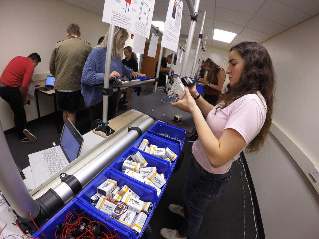 Student in manufacturing lab